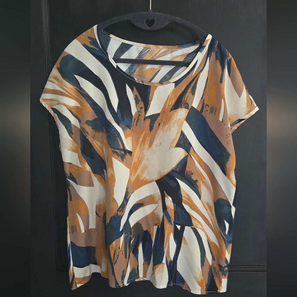 SHEIN Blue and Cream Graphic Short Sleeve Blouse